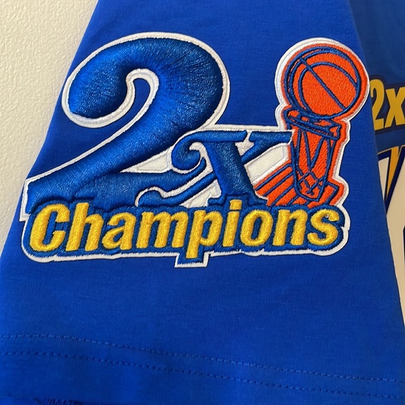 New York Knicks Size Large T Shirt. Brand New. - Picture 6 of 8